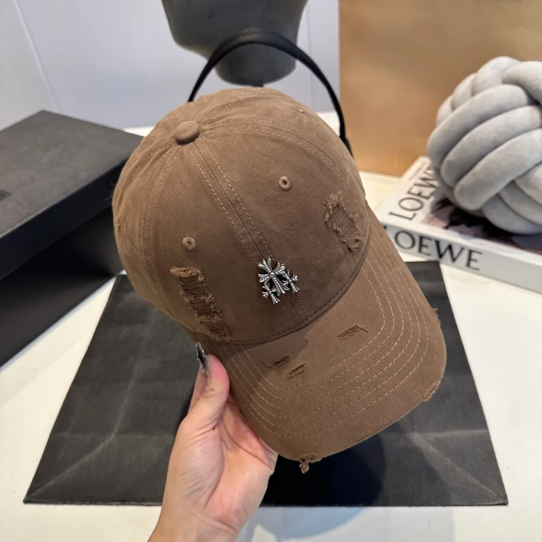 P50 Chrome Hearts 💓Early spring Korean style fashion retro distressed hole hat worn design versatile baseball cap peaked cap